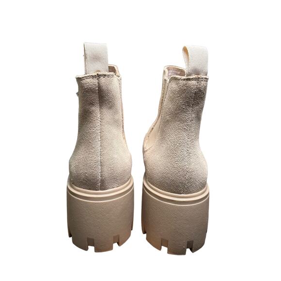 Steve Madden Women's Howler Chelsea Boot: Heeled Ankle Boot, SZ 8.5 Shoes - Picture 8 of 10